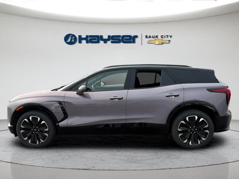 Used 2026 Chevrolet Blazer EV RS AWD/4WD image 4