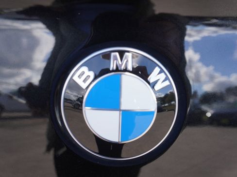 Used 2024 BMW 230i Coupe w/ Premium Package image 30