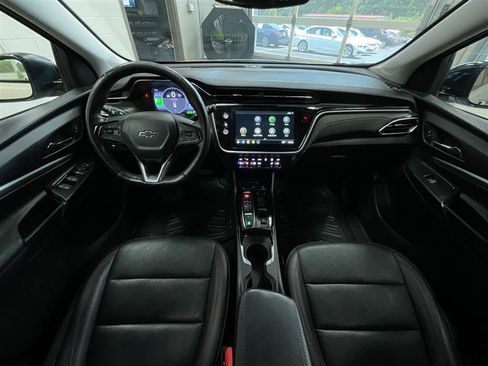 Used 2023 Chevrolet Bolt EUV LT w/ Convenience Package FWD image 22