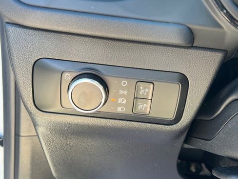 Used 2025 Ford Escape ST-Line FWD image 27