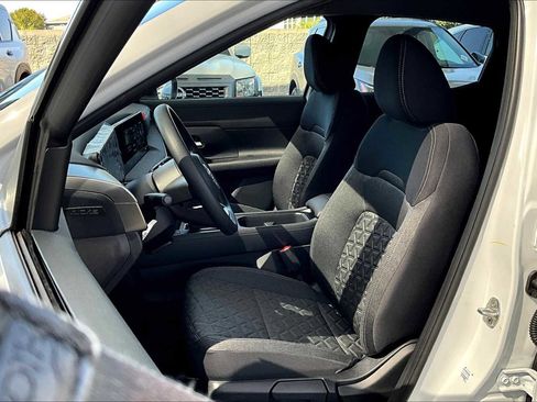 New 2026 Nissan Kicks SV image 15