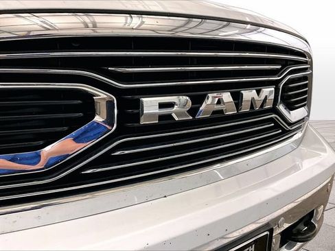 Used 2017 RAM 1500 Laramie Longhorn AWD/4WD image 30