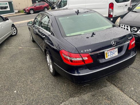 Used 2011 Mercedes-Benz E 350 4MATIC Sedan image 10
