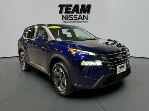 Certified 2026 Nissan Rogue SV AWD/4WD image 1