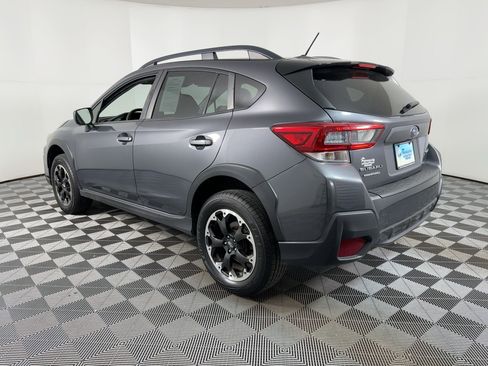 Used 2023 Subaru Crosstrek 2.0i image 2