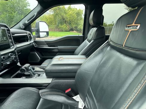 Used 2021 Ford F150 Platinum w/ Equipment Group 701A High AWD/4WD image 29