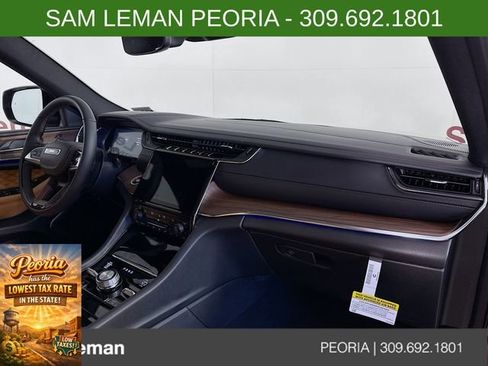 New 2025 Jeep Grand Cherokee L Summit image 31