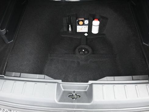 Used 2026 Nissan Kicks SV FWD image 19
