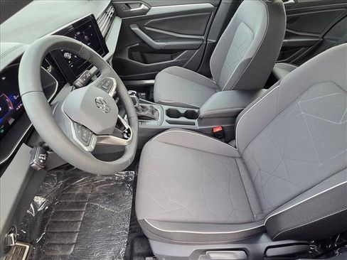 New 2026 Volkswagen Jetta Sport FWD image 4