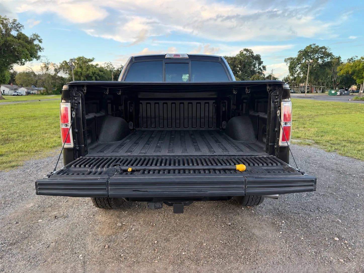 Used 2014 Ford F150 Platinum AWD/4WD image 8