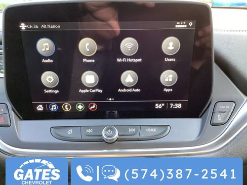 Used 2025 Chevrolet Blazer LT AWD/4WD image 3