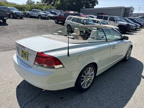 Used 2009 Volvo C70 T5 FWD image 23