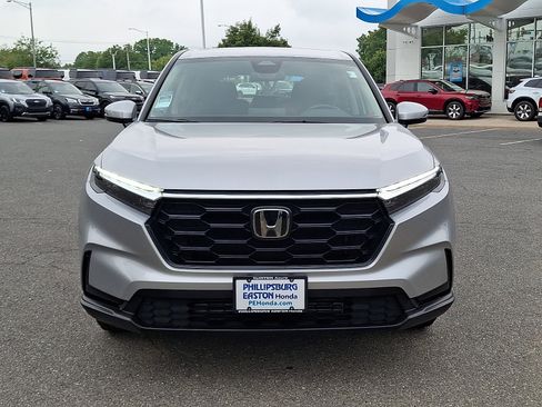 Used 2024 Honda CR-V LX image 2