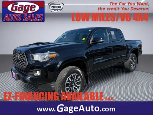 Used 2021 Toyota Tacoma TRD Sport AWD/4WD image 1