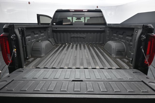 Used 2024 GMC Sierra 1500 AT4 w/ AT4 Preferred Package AWD/4WD image 32