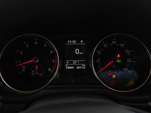 Used 2017 Volkswagen Passat 1.8T R-Line image 24