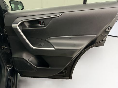 Used 2024 Toyota RAV4 LE image 31