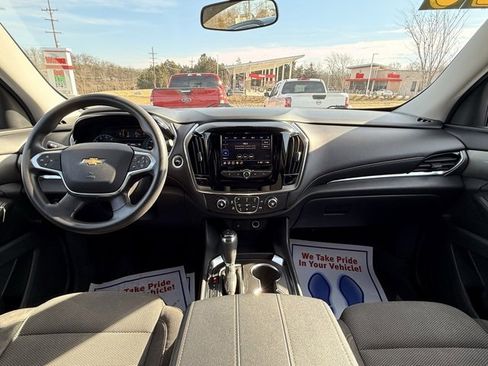 Used 2020 Chevrolet Traverse LS image 20
