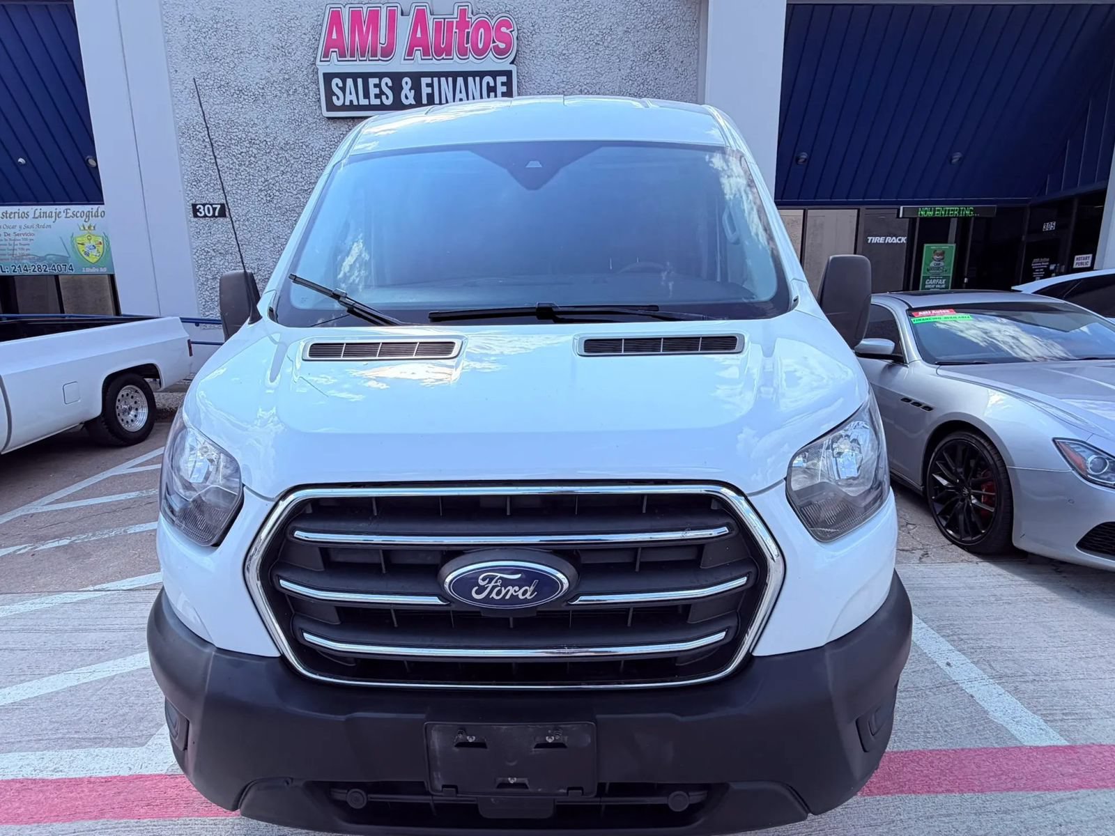 Used 2020 Ford Transit 250 Medium Roof w/ Load Area Protection Package RWD image 7