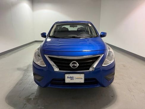 Used 2017 Nissan Versa S Plus FWD image 2