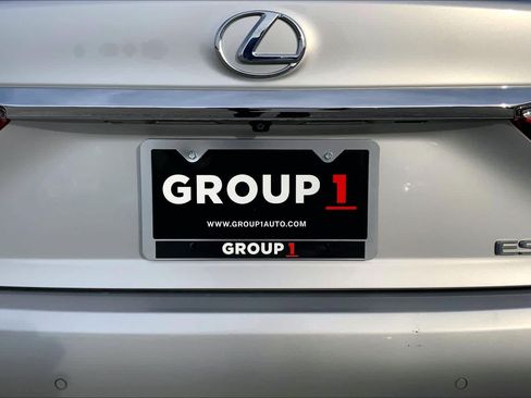 Used 2013 Lexus ES 350 w/ Luxury Pkg FWD image 10