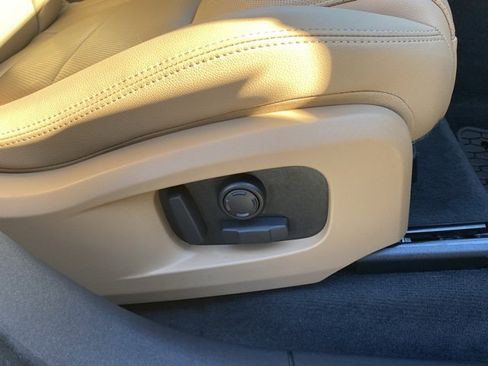 Used 2023 Jaguar F-PACE S image 28