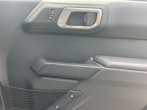 New 2025 Ford Bronco Outer Banks w/ Sasquatch Package image 17