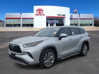 Used 2021 Toyota Highlander Platinum video 2