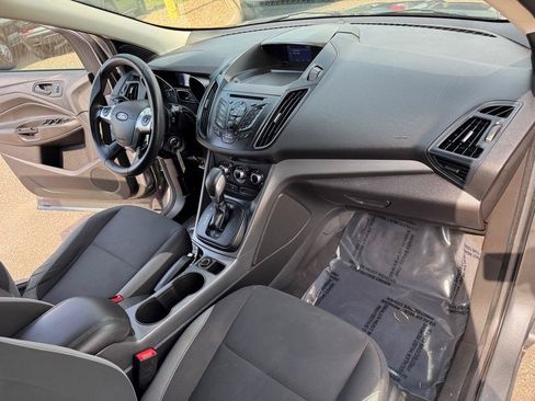 Used 2014 Ford Escape S FWD image 27