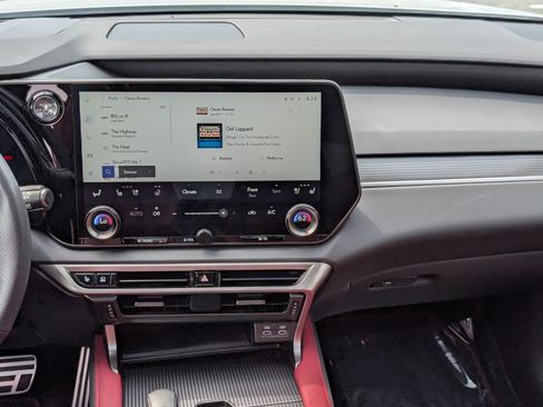 Used 2024 Lexus RX 500h F Sport w/ Convenience Package AWD/4WD image 20