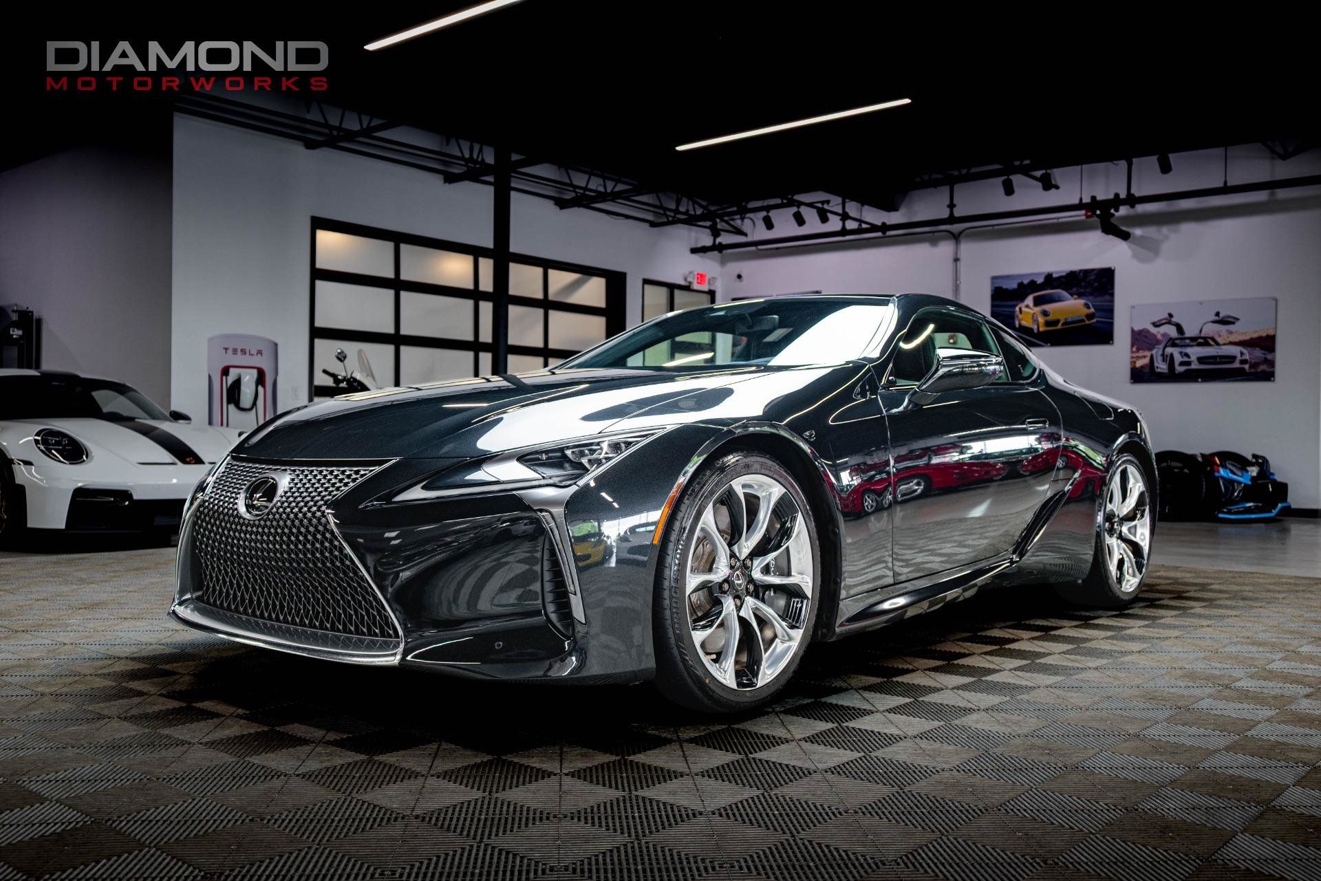 Used 2018 Lexus LC 500 Coupe w/ Sport Package RWD image 9