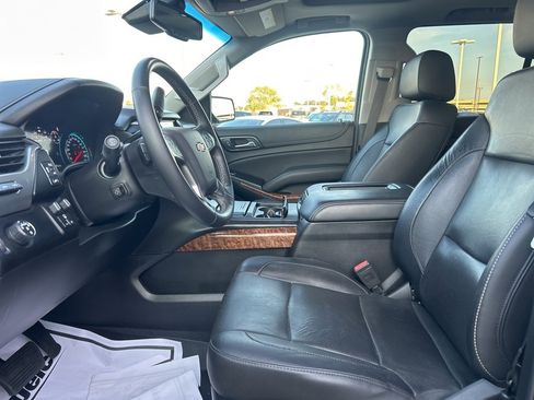 Used 2019 Chevrolet Tahoe Premier image 16