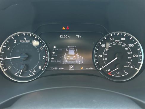 Used 2021 Nissan Armada SL image 26