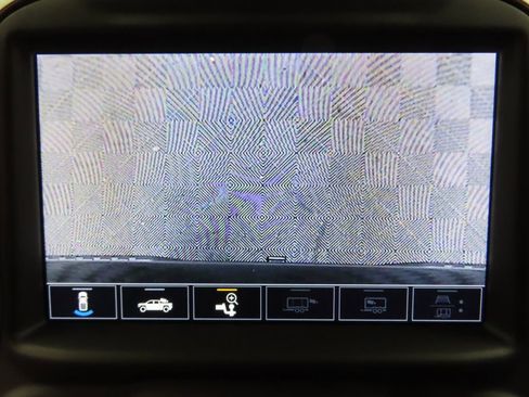 Used 2021 Chevrolet Silverado 1500 LT Trail Boss w/ Convenience Package II AWD/4WD image 20