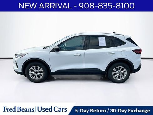 Used 2025 Ford Escape Active image 4