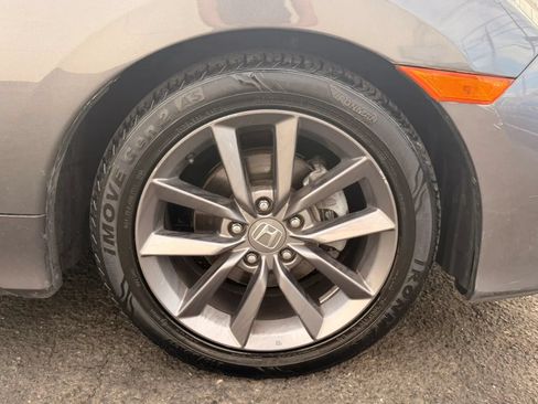 Used 2021 Honda Civic EX image 29