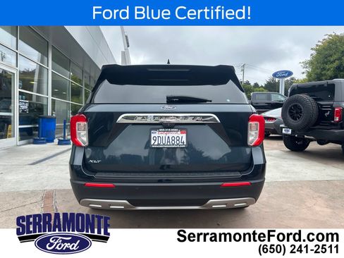 Used 2022 Ford Explorer XLT w/ Equipment Group 202A RWD image 6