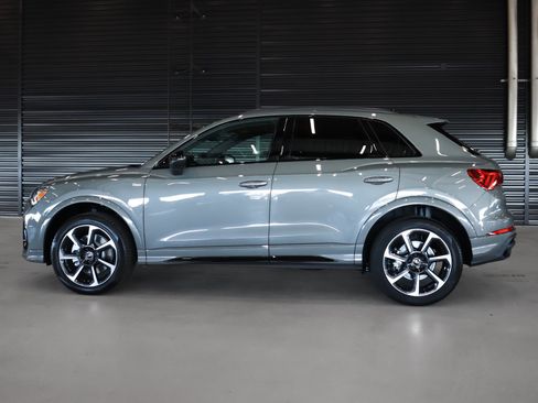 New 2025 Audi Q3 2.0T Premium Plus image 14