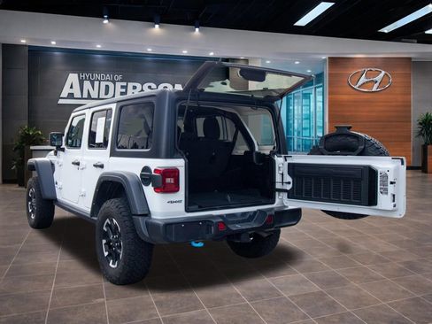 Used 2024 Jeep Wrangler Unlimited Rubicon 4xe AWD/4WD image 14