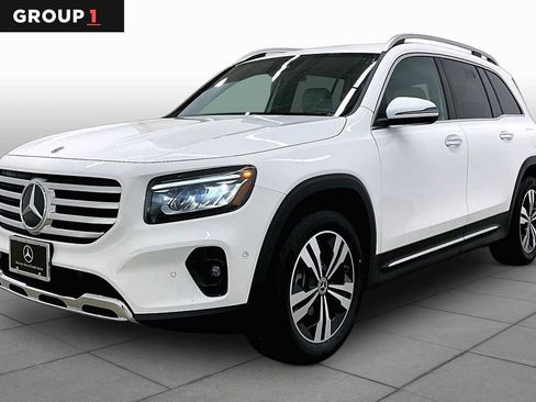 Used 2025 Mercedes-Benz GLB 250 image 1