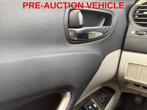 Used 2012 Lexus IS 250 w/ Premium Pkg Value Edition RWD image 26