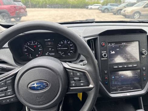 Used 2024 Subaru Impreza 2.0i AWD/4WD image 17