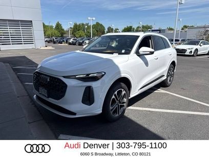 Used 2025 Audi Q5 Premium w/ Convenience Package