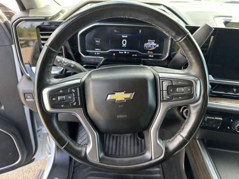 Used 2024 Chevrolet Silverado 3500 LT w/ Convenience Package AWD/4WD image 23