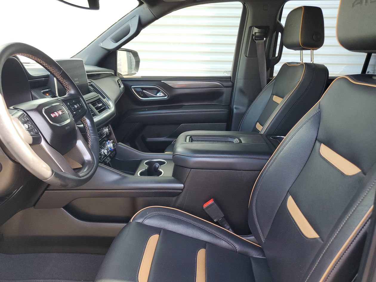 Used 2023 GMC Yukon AT4 w/ AT4 Premium Plus Package AWD/4WD image 18