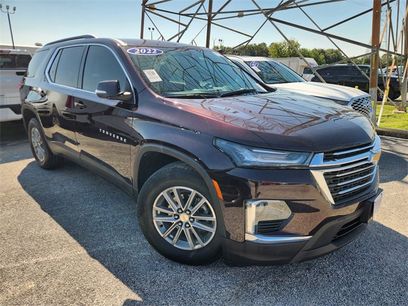 Used 2022 Chevrolet Traverse LT