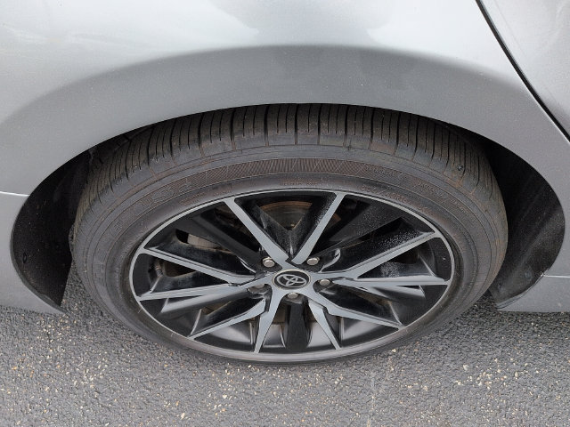 Used 2024 Toyota Camry SE w/ Convenience Package FWD image 9