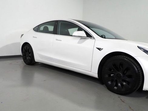 Used 2020 Tesla Model 3 Standard Range Plus image 42