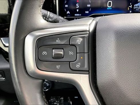 Used 2023 Chevrolet Silverado 1500 LT image 12