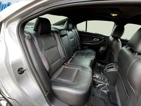 Used 2013 Ford Taurus Limited FWD image 23